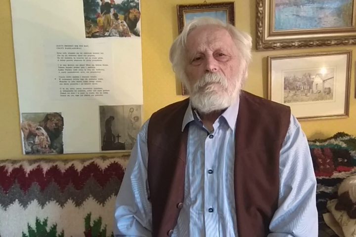 VID_20200517_182119_Easy-Resize.com